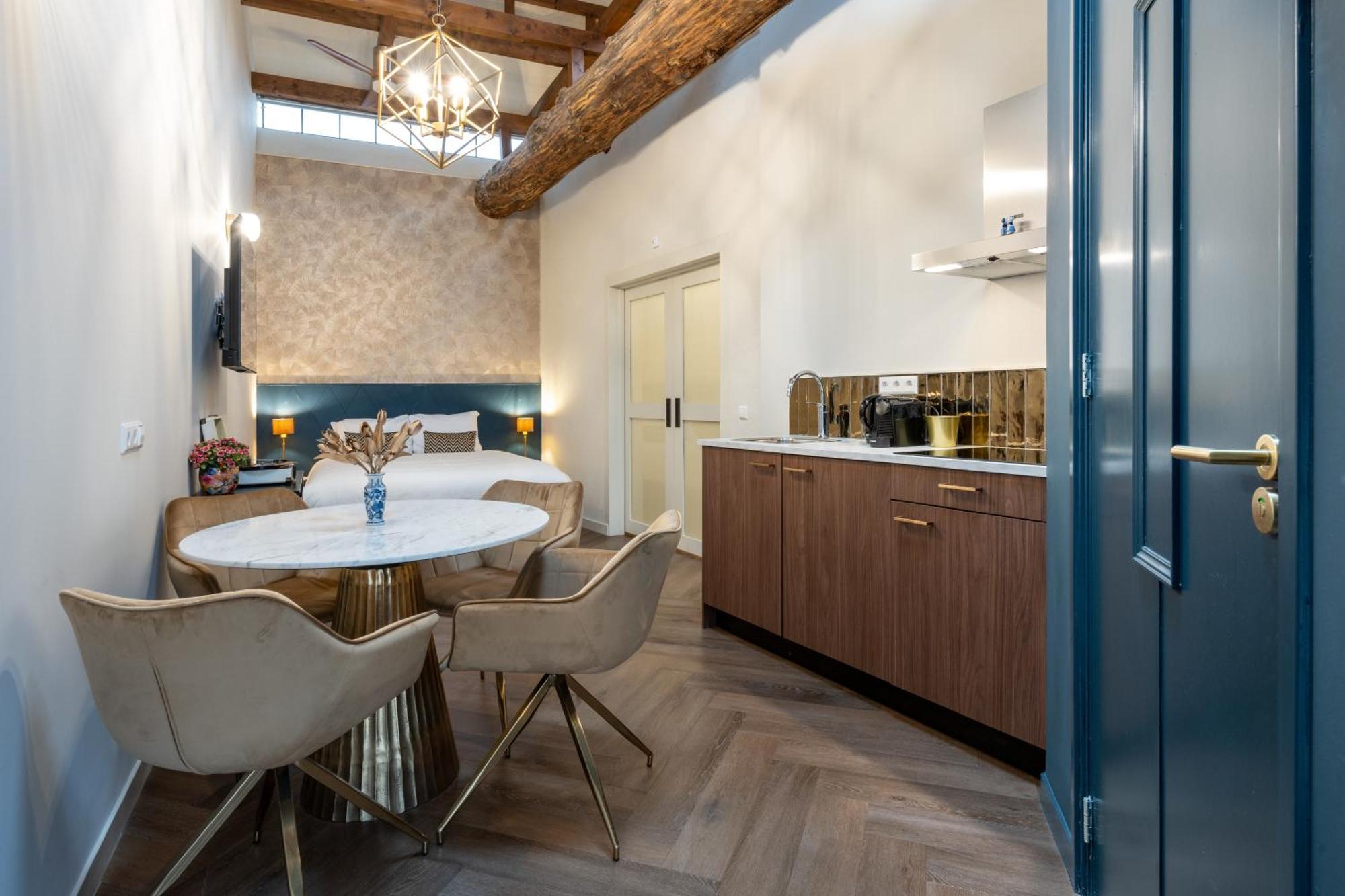 Grapelli Boutique Hotel アルクマール エクステリア 写真