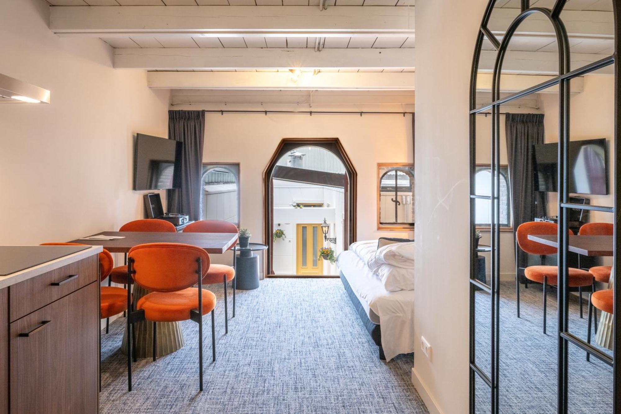 Grapelli Boutique Hotel アルクマール エクステリア 写真
